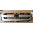 ΜΑΣΚΑ TOYOTA HILUX KDN145/150 '01-'05 2WD ΓΚΡΙ/ΑΣΗΜΙ 125996510
